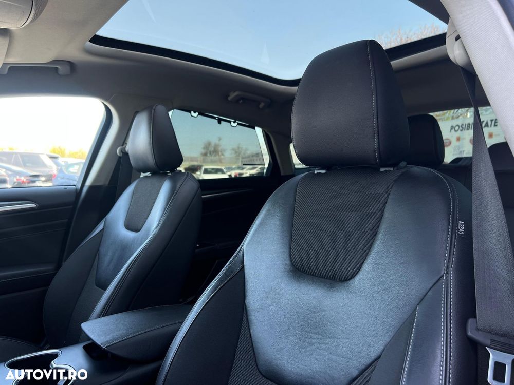 Ford Mondeo - 29
