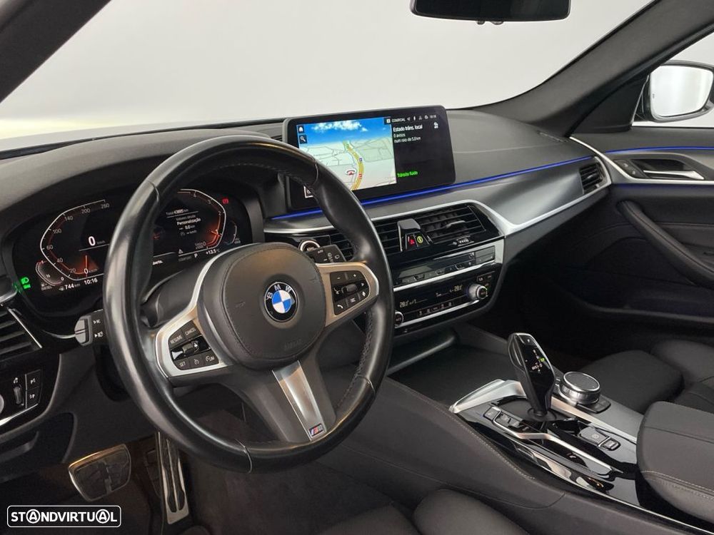 BMW 520 d Auto - 17