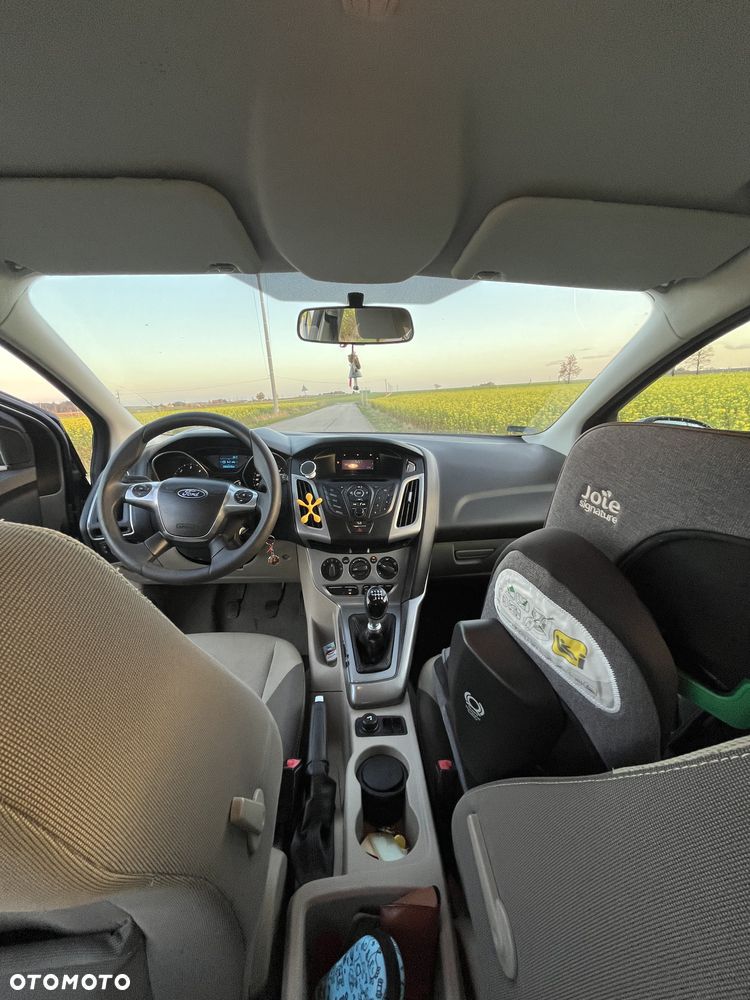 Ford Focus - 11