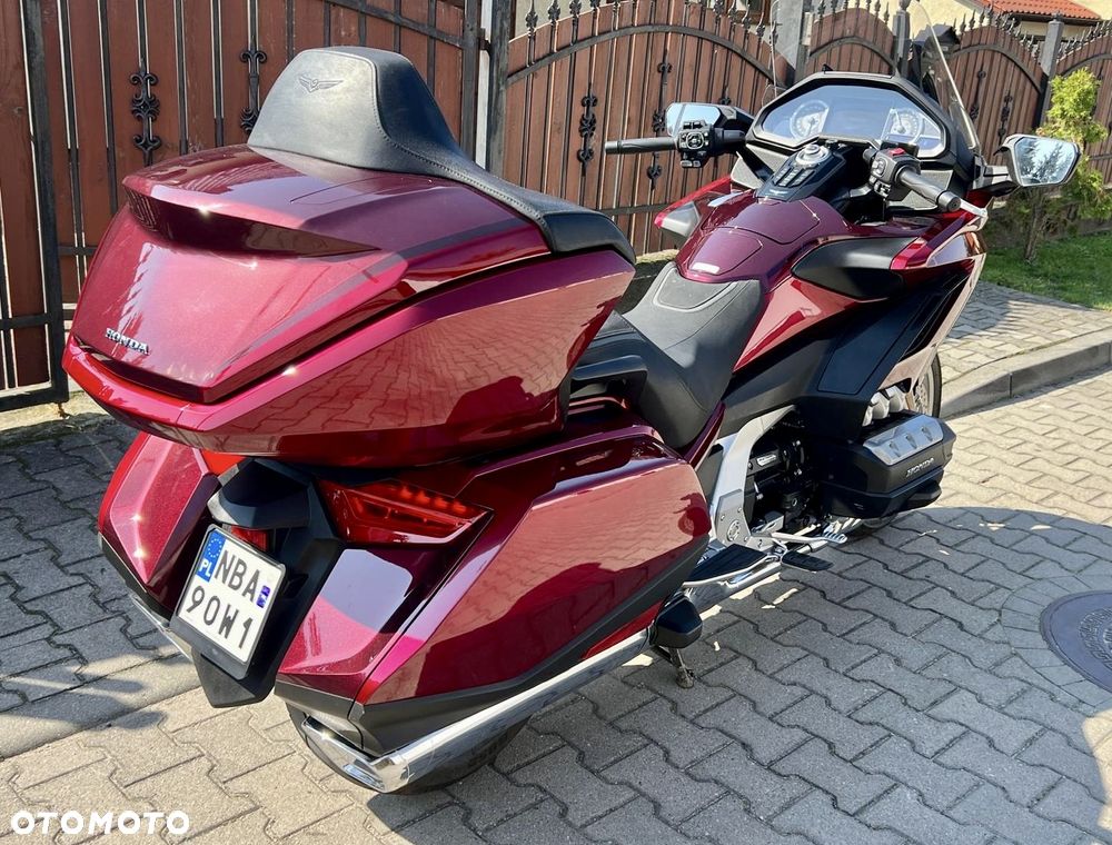 Honda GL - 5