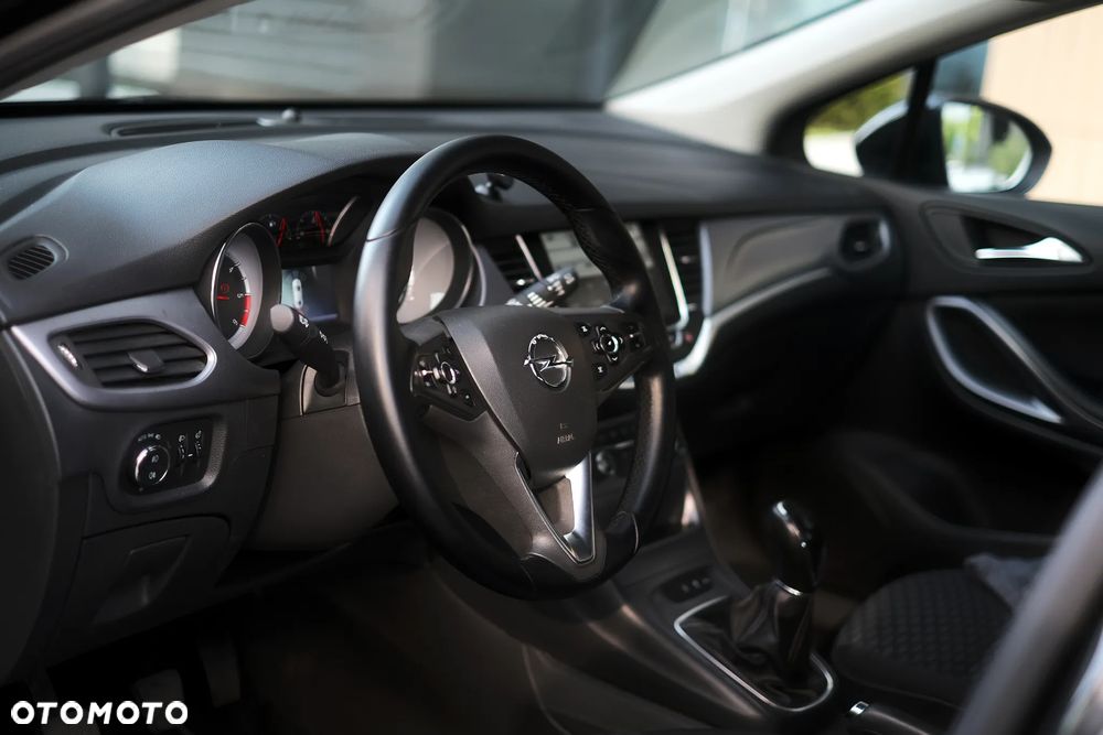 Opel Astra 1.6 CDTI Sport - 17