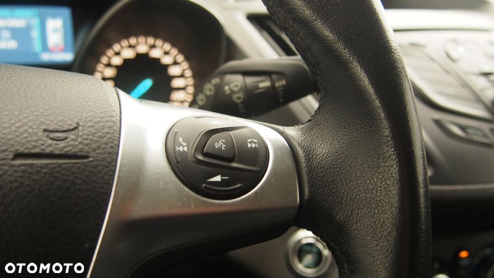 Ford Kuga 1.5 EcoBoost 2x4 SYNC - 10