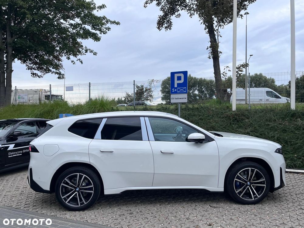 BMW iX3 40 - 7