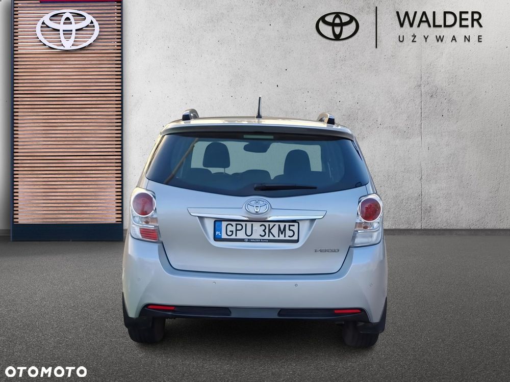 Toyota Verso 1.8 Premium 7os EU6 - 6