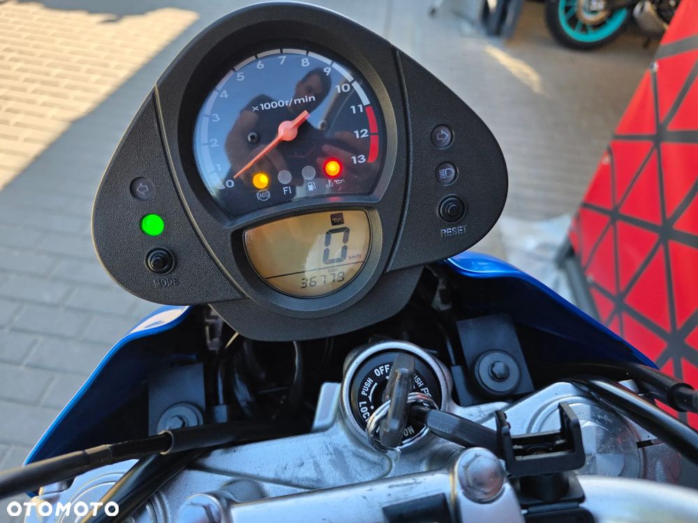 Kawasaki ER - 21
