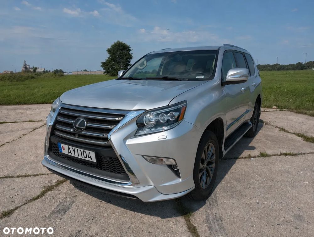 Lexus GX - 1