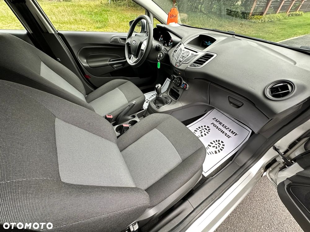 Ford Fiesta 1.25 Ambiente - 27