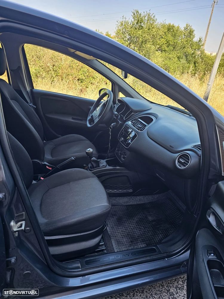 Fiat Punto 1.2 Lounge S&S - 16
