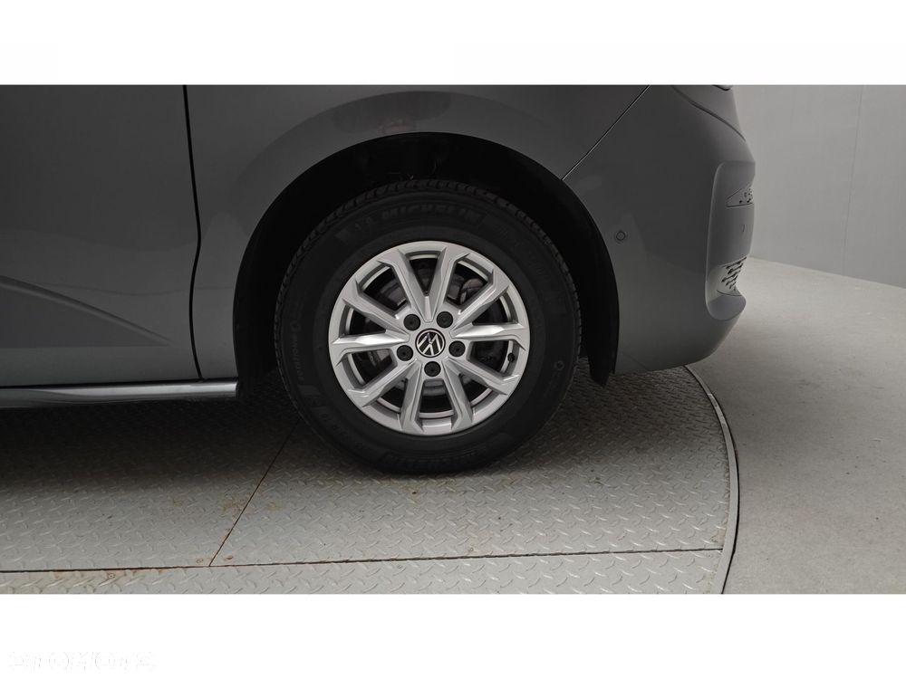 Volkswagen Multivan - 26