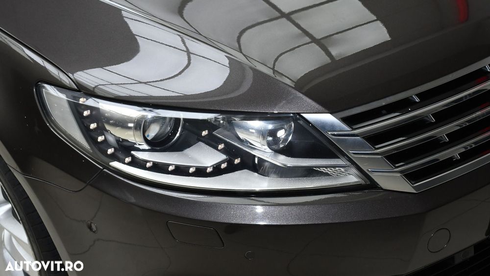 Volkswagen Passat CC - 20