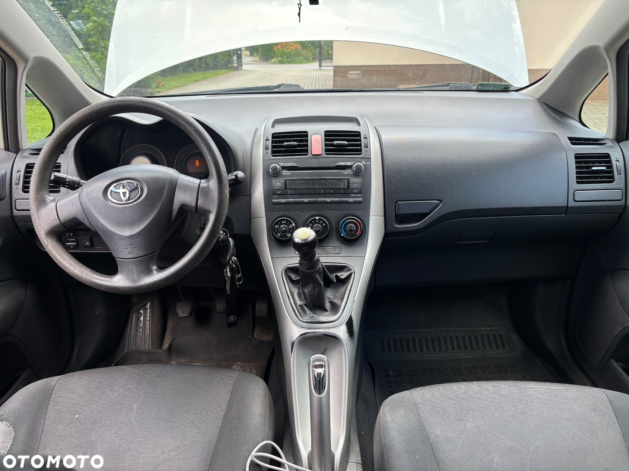 Toyota Auris 1.6 VVT-i Terra - 17