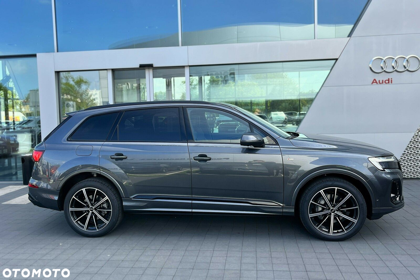 Audi Q7 - 6