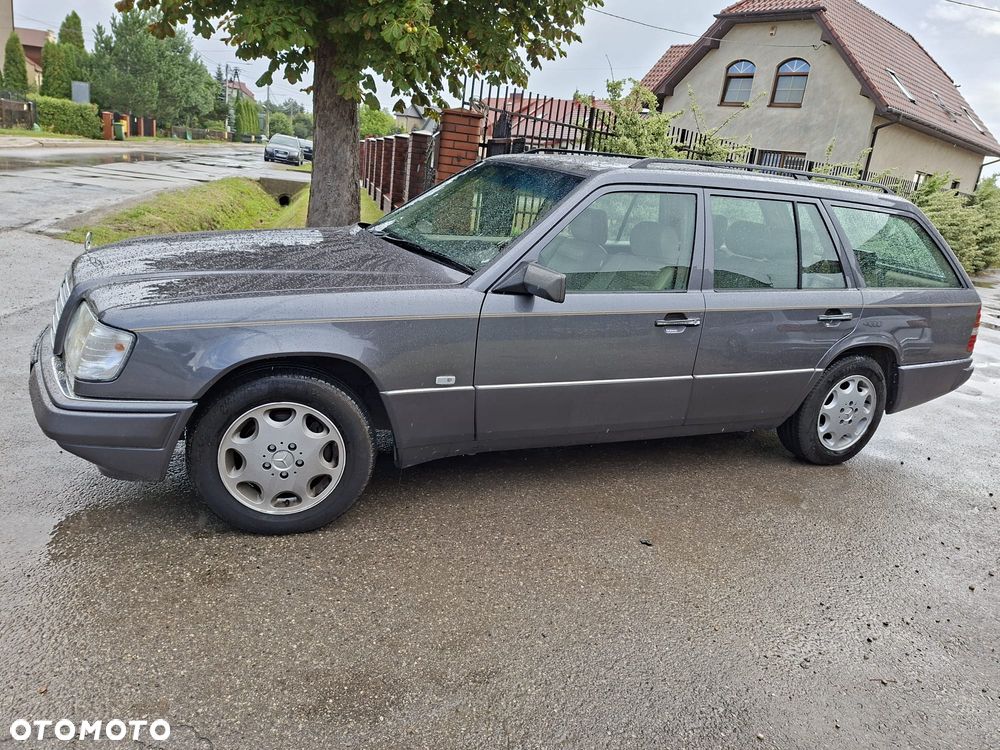 Mercedes-Benz Klasa E - 11