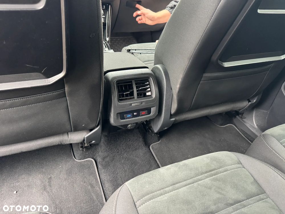 Volkswagen Touran 2.0 TDI BMT Highline DSG - 21