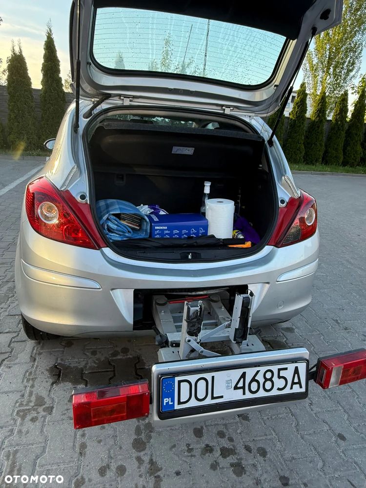 Opel Corsa - 3
