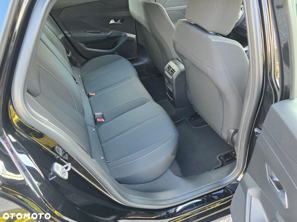Peugeot 308 - 11