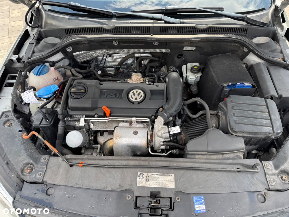 Volkswagen Jetta - 7