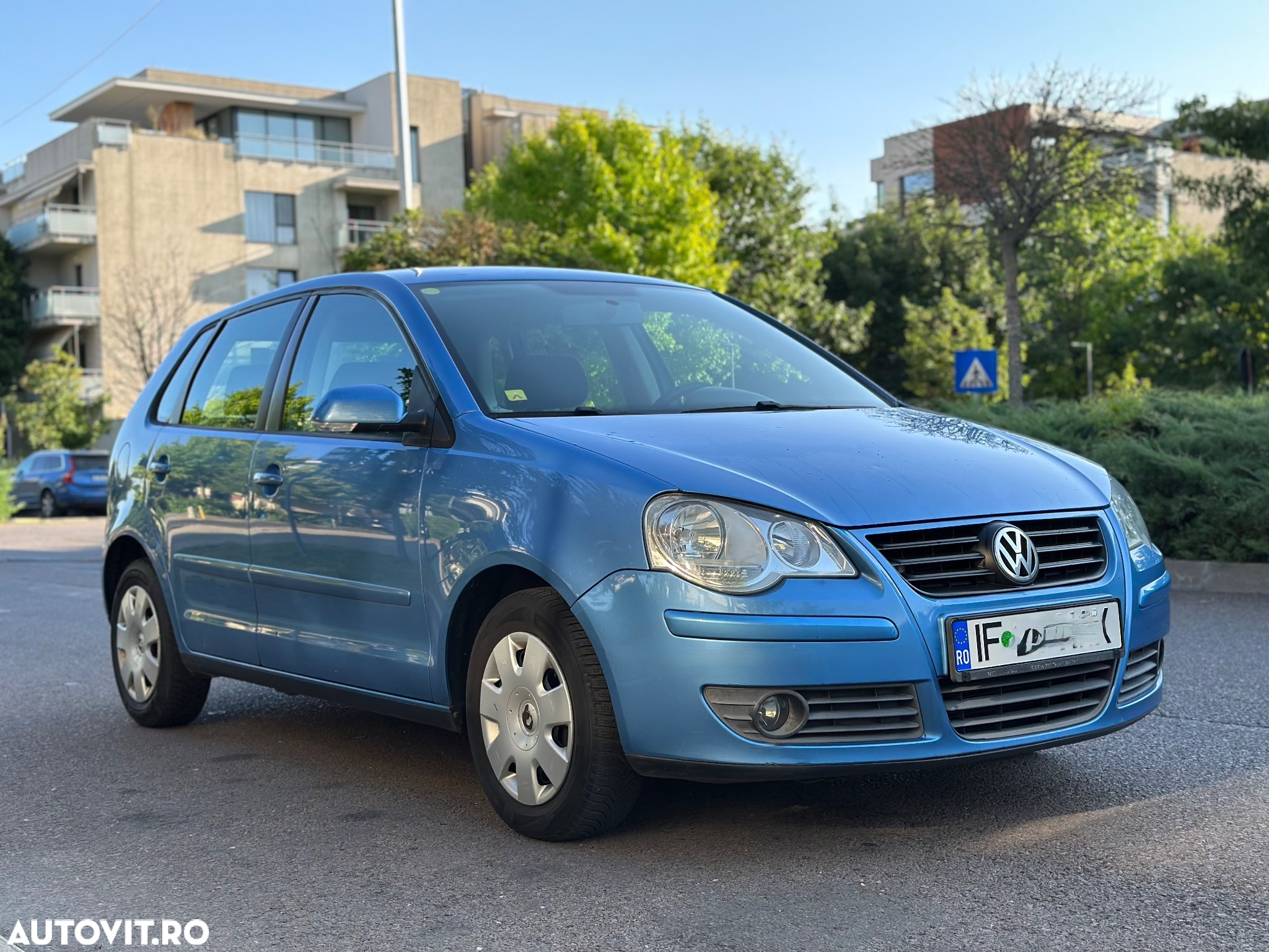 Volkswagen Polo 1.2 Attractive - 10