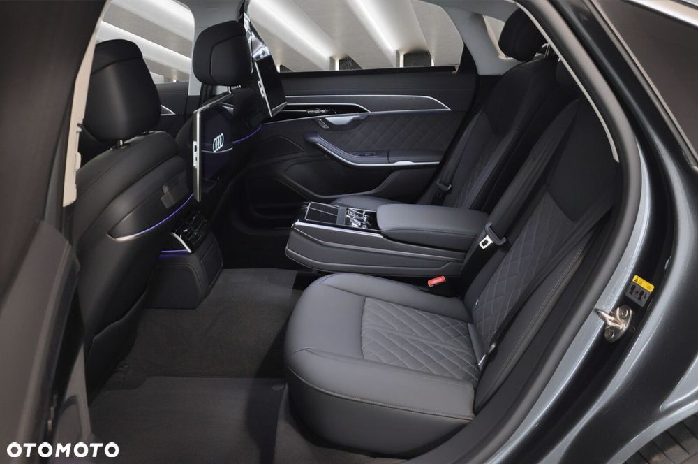 Audi A8 - 12