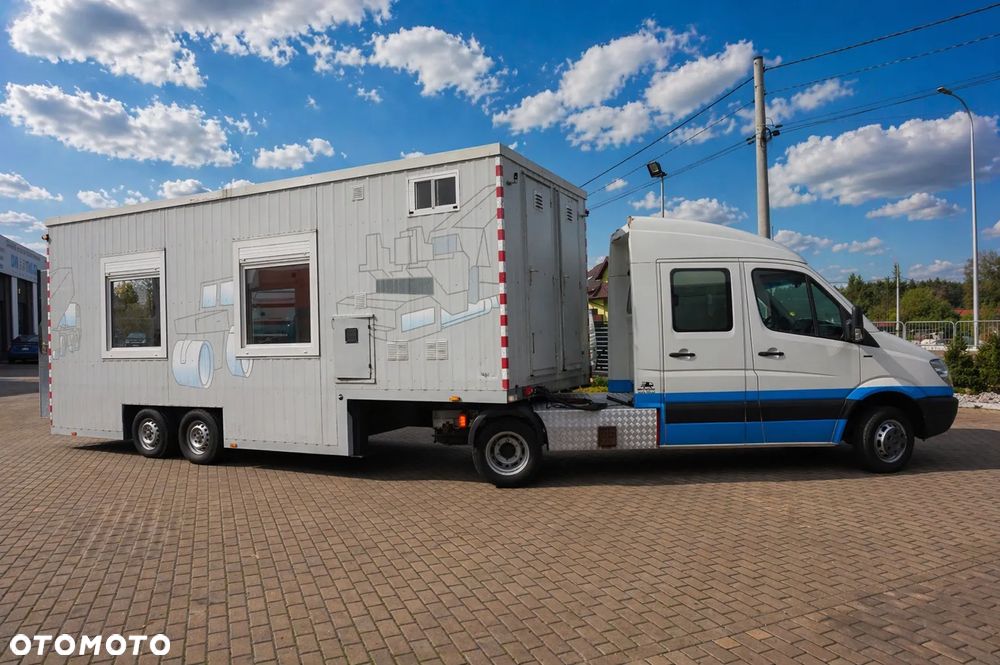 Mercedes-Benz Sprinter - 5
