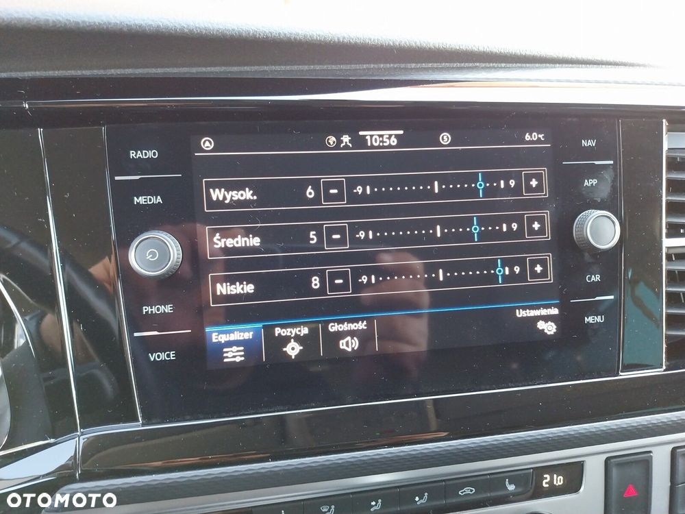 Volkswagen Multivan - 28