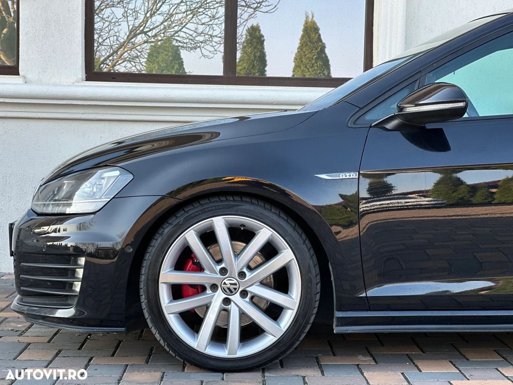 Volkswagen Golf GTD (BlueMotion Technology) DSG - 15