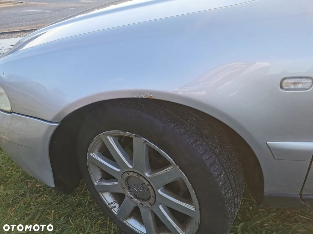 Audi A4 Limousine 2.4 Quattro - 12