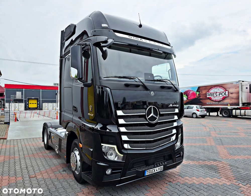 Mercedes-Benz ACTROS MP5 / Giga / Klima postojowa / ACC / Xenon - 2