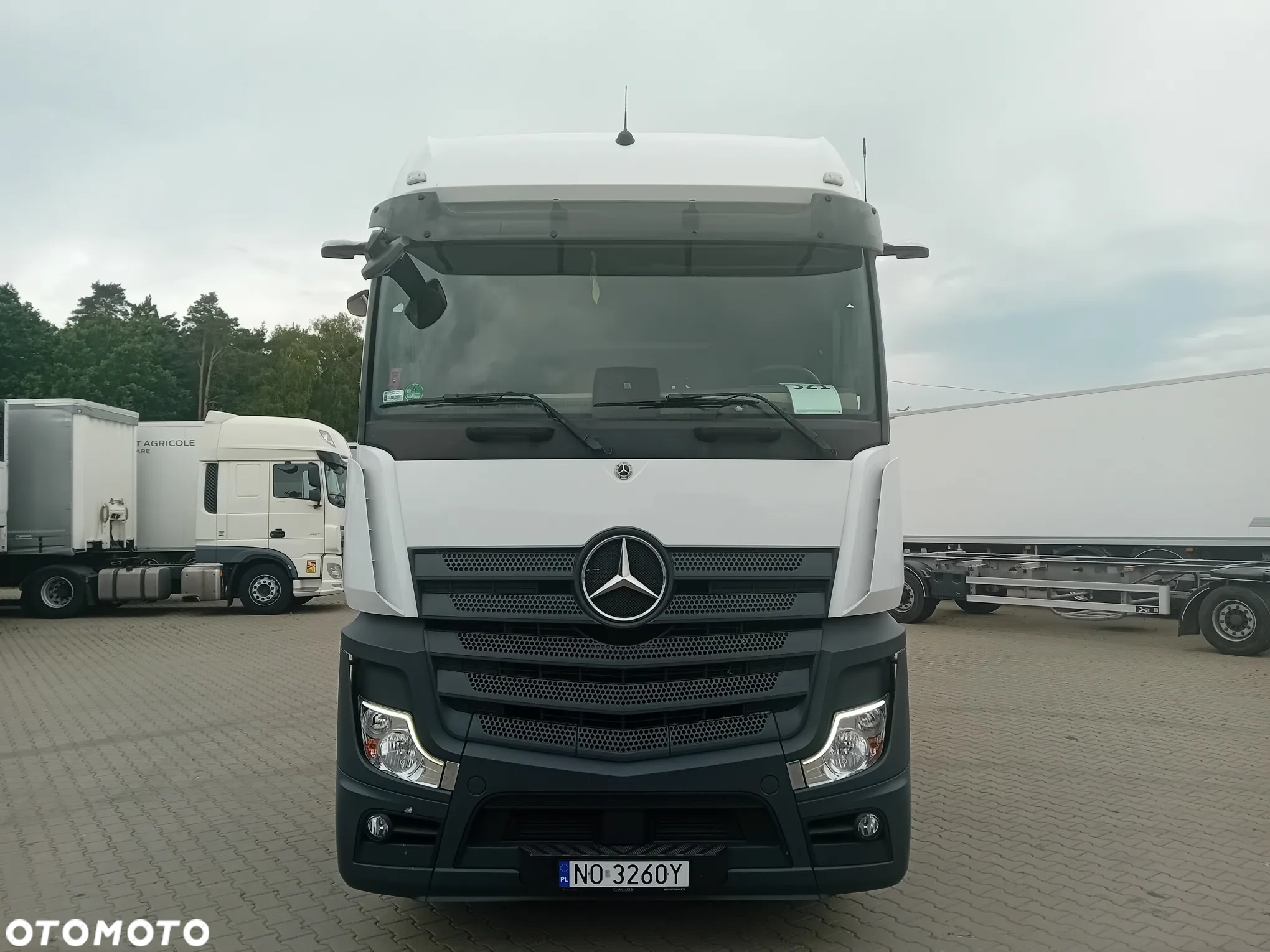 Mercedes-Benz ACTROS 5 1845 LS - 4