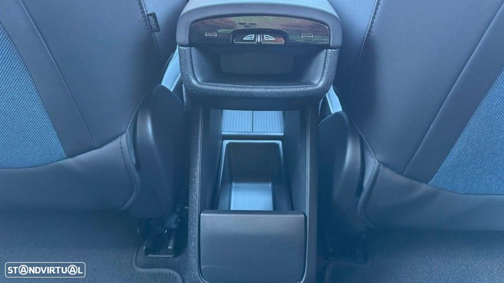 Volvo EX30 69 kWh Single Motor Extended Range Plus - 13