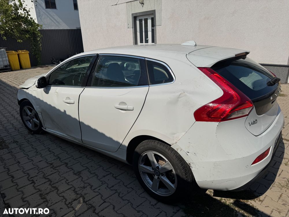 Volvo V40 D2 94g Basic - 5