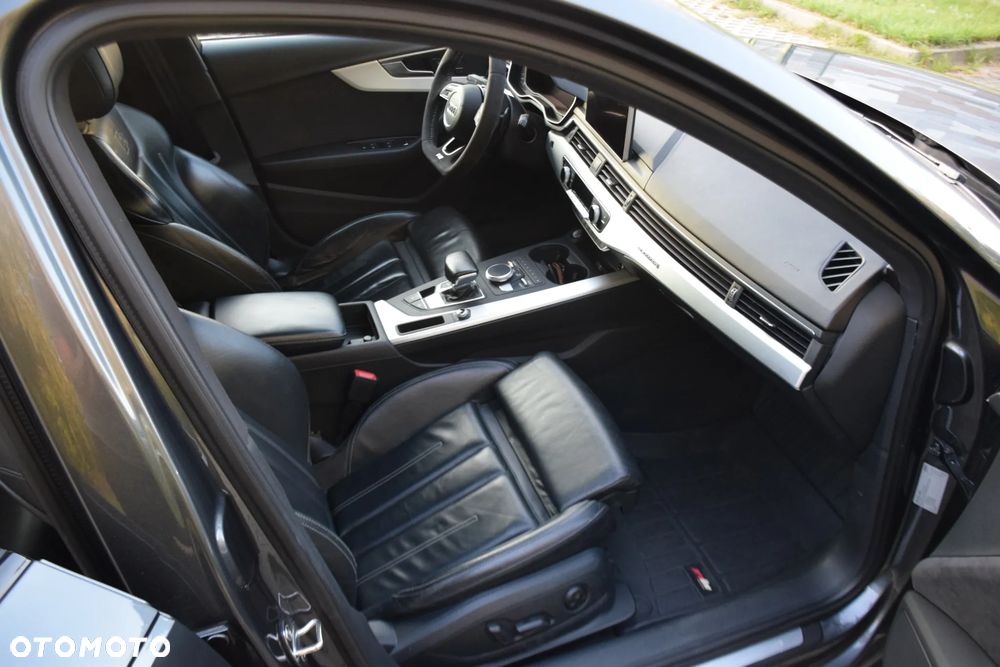 Audi A4 Avant - 16