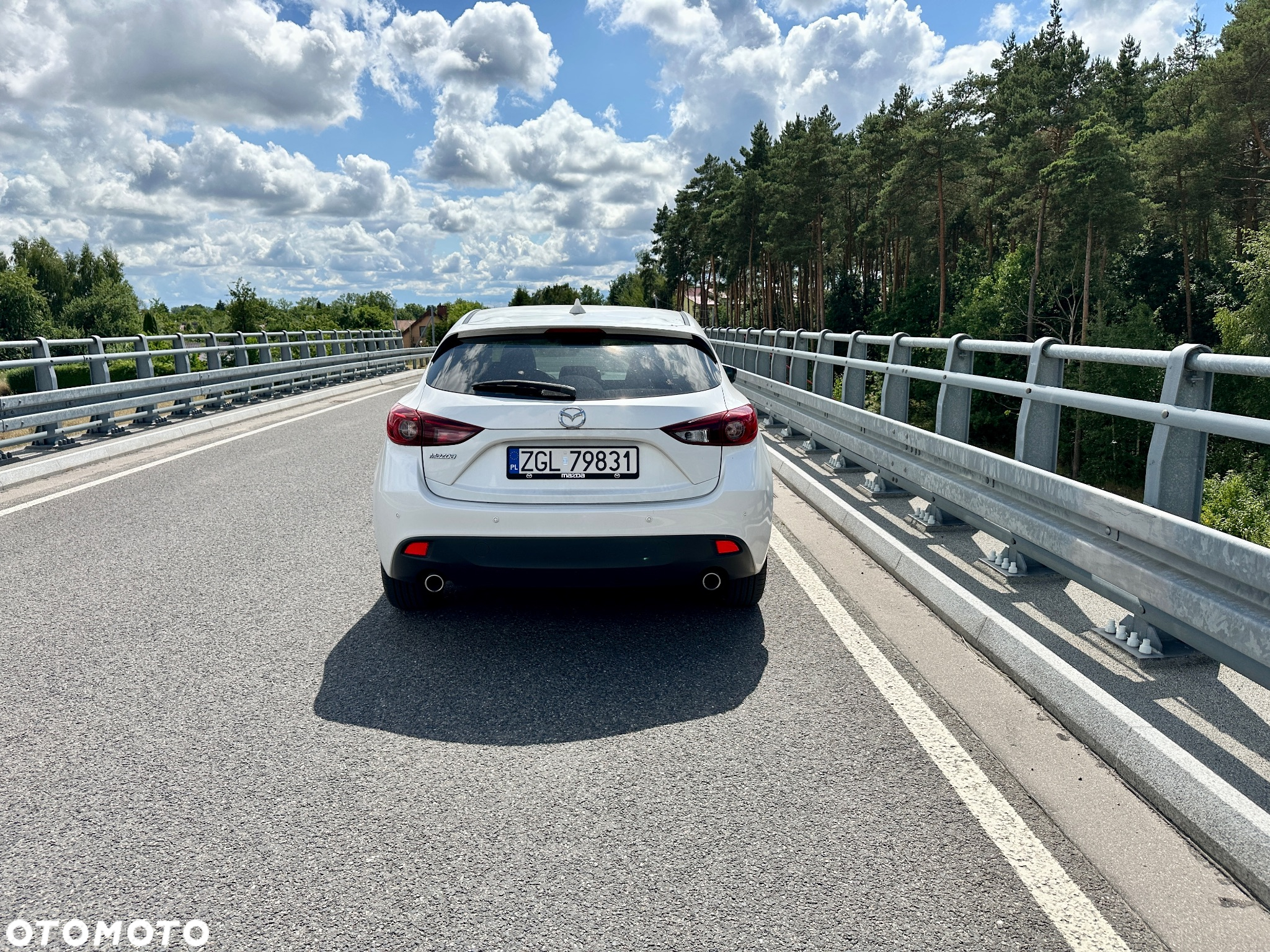 Mazda 3 - 10
