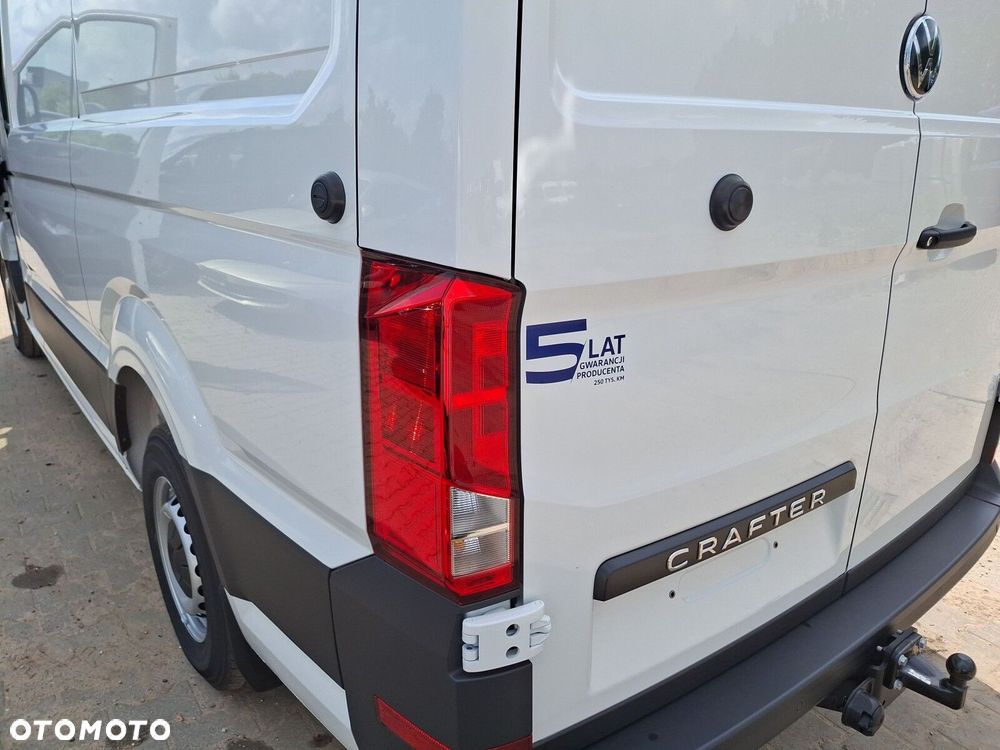 Volkswagen Crafter 35 furgon 140KM 3640 - 15