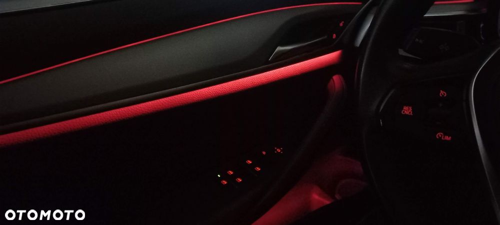 BMW Seria 5 518d - 20