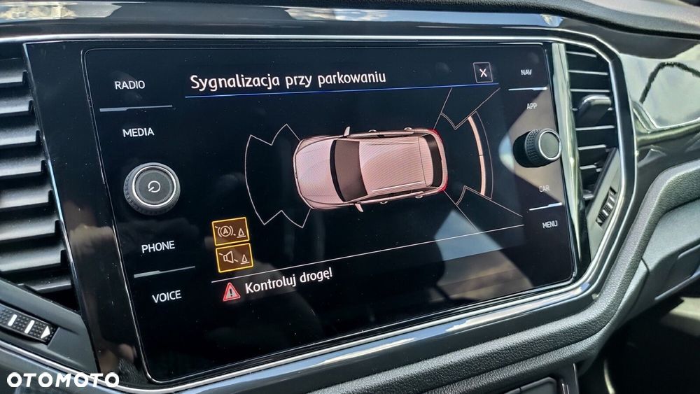 Volkswagen T-Roc - 17