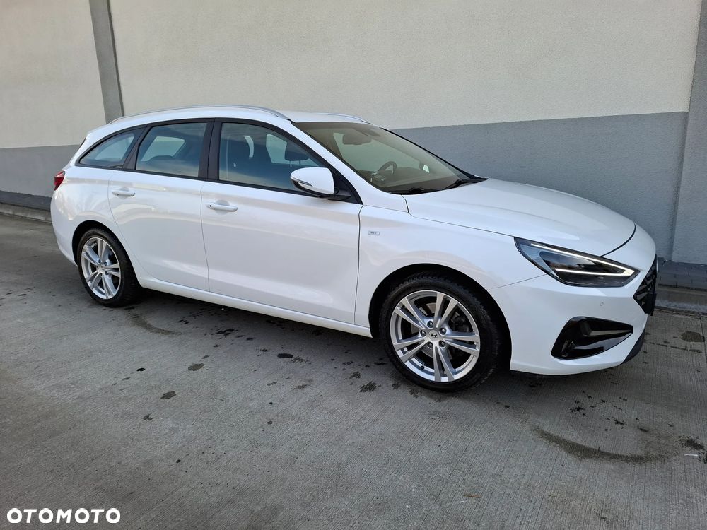 Hyundai i30 1.5 T-GDI 48V-Hybrid Advantage - 9