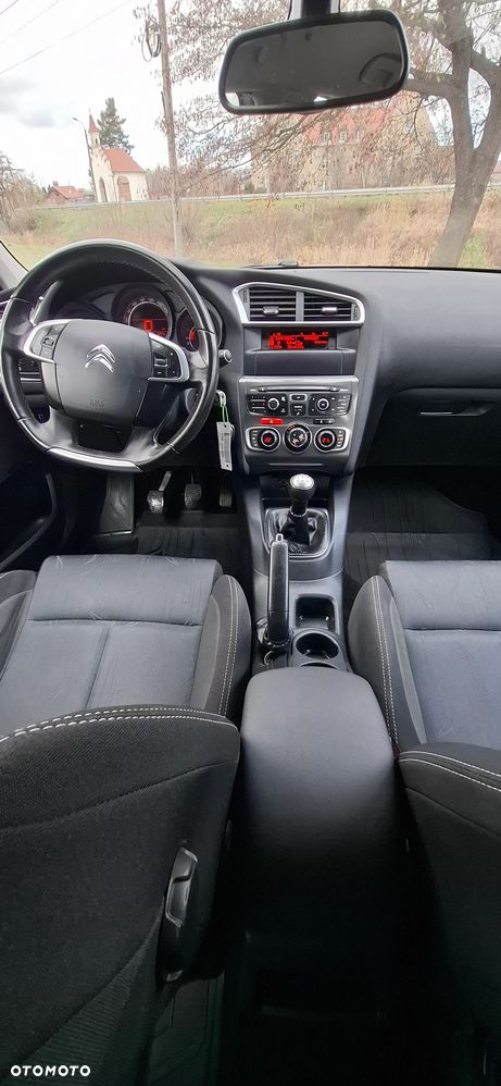 Citroën C4 1.4 VTi Seduction - 28