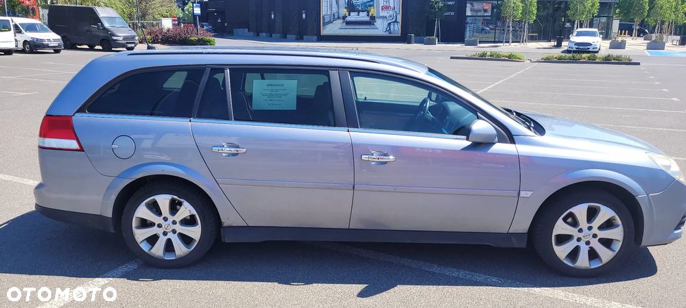 Opel Vectra 1.9 CDTI Cosmo - 2