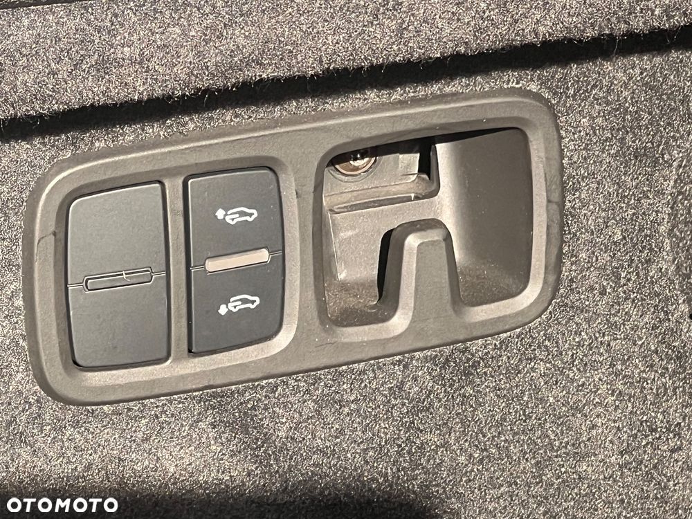 Audi RS Q8 TFSI mHEV Quattro Tiptronic - 19