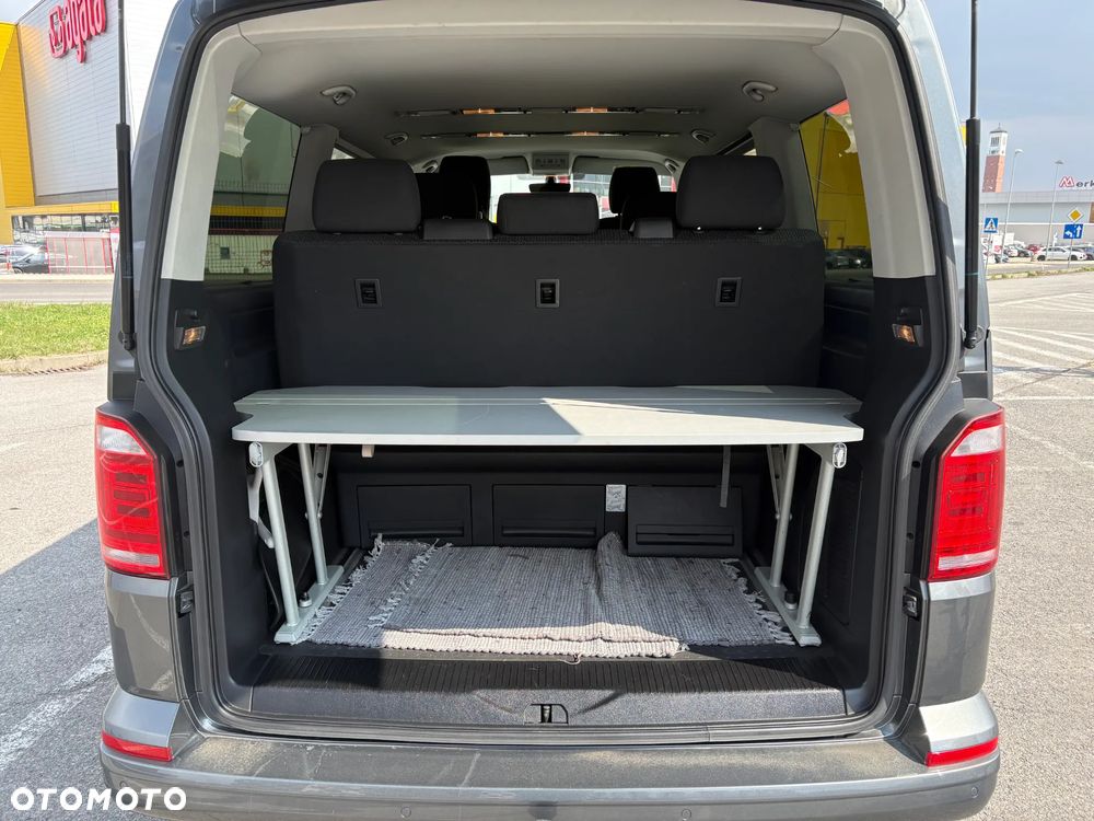 Volkswagen Multivan - 8