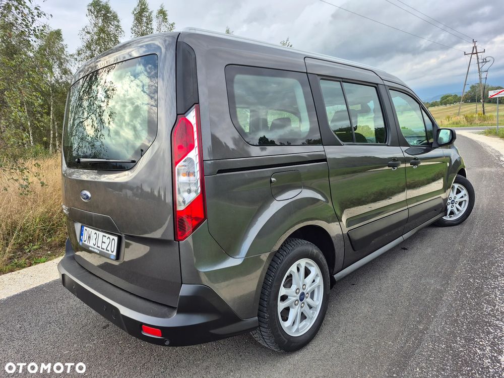 Ford Tourneo Connect Grand - 6