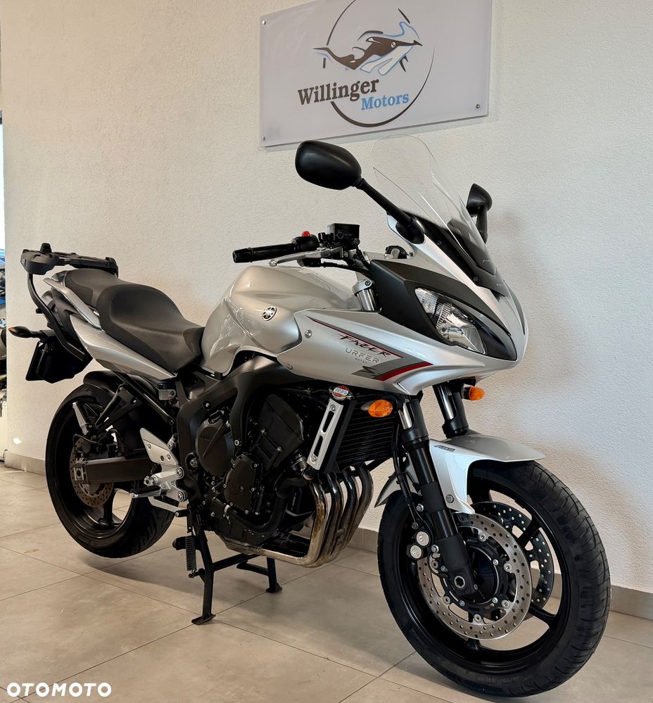 Yamaha FZ6 - 5