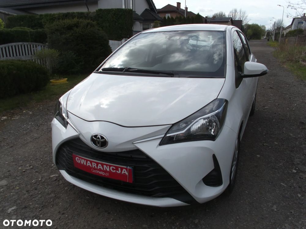 Toyota Yaris 1.5 Premium - 1