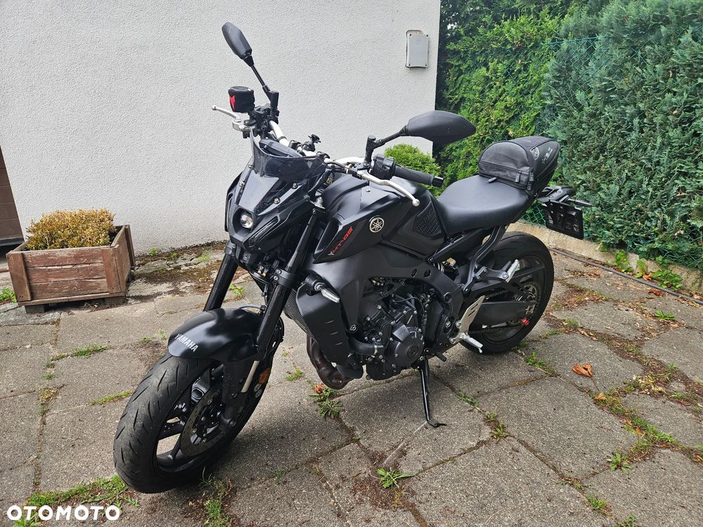 Yamaha MT - 1