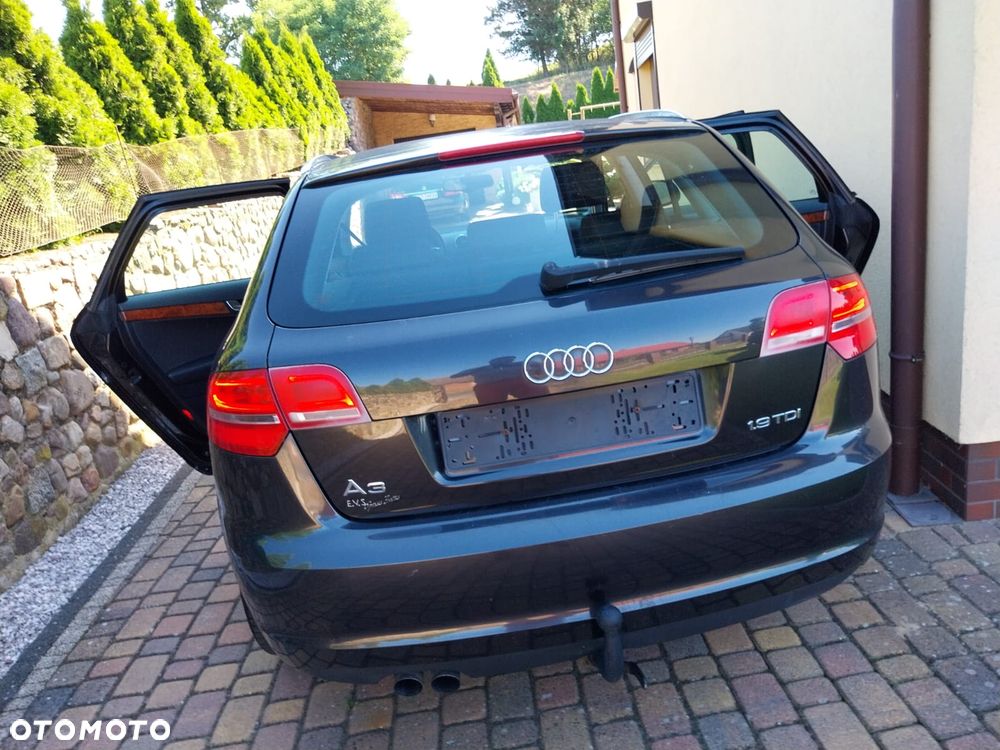 Audi A3 Sportback - 10