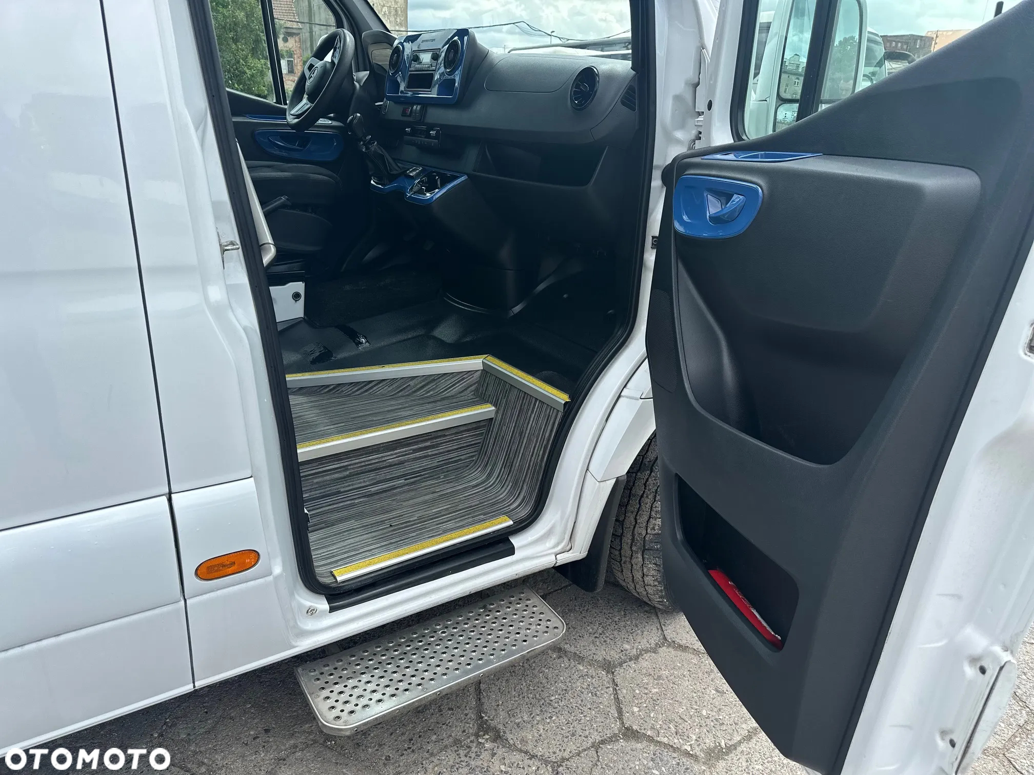 Mercedes-Benz Sprinter 519 CDI POLSTER - 12