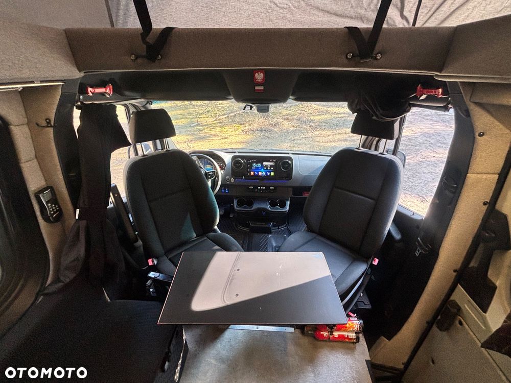 Mercedes-Benz Sprinter 4x4 - 11