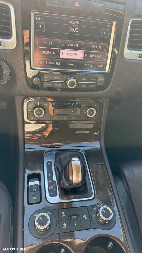 Volkswagen Touareg 3.0 V6 TDI BMT - 12