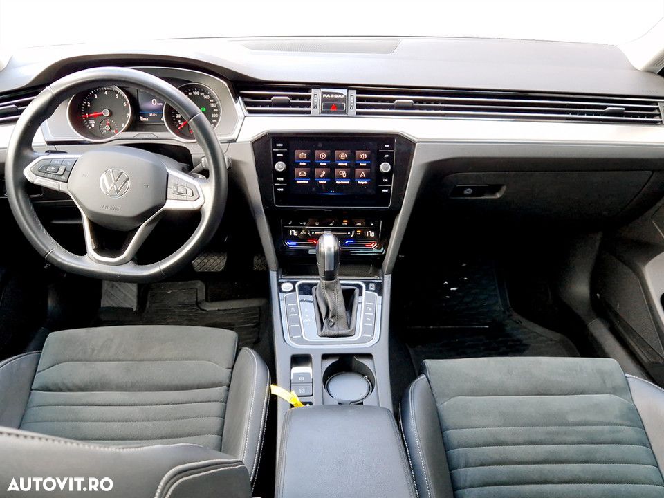 Volkswagen Passat 1.5 TSI ACT DSG Highline - 14